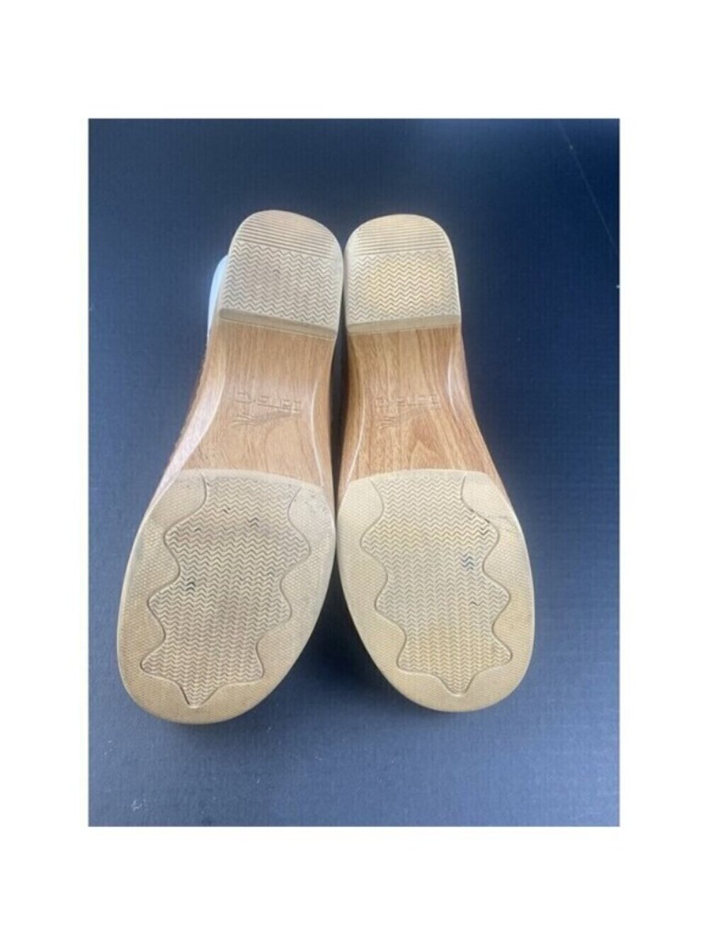 Dansko Bronze Patent Leather Criss Cross Strappy Slides Sandals Clogs  Size 41 - Picture 7 of 16